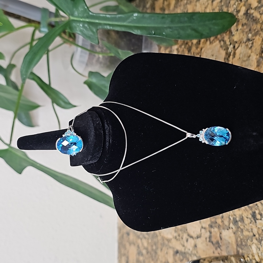 14k London Blue Topaz vintage Heng Ngai ring and pendant w/ white topaz